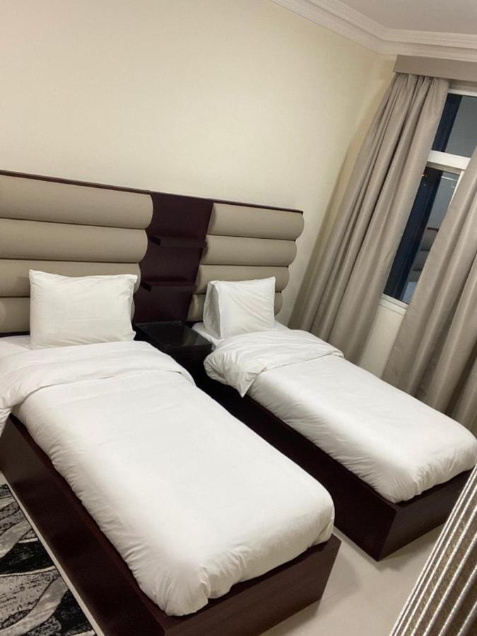 Red 10 - Razat Alard 2 Apartman Szalála Kültér fotó